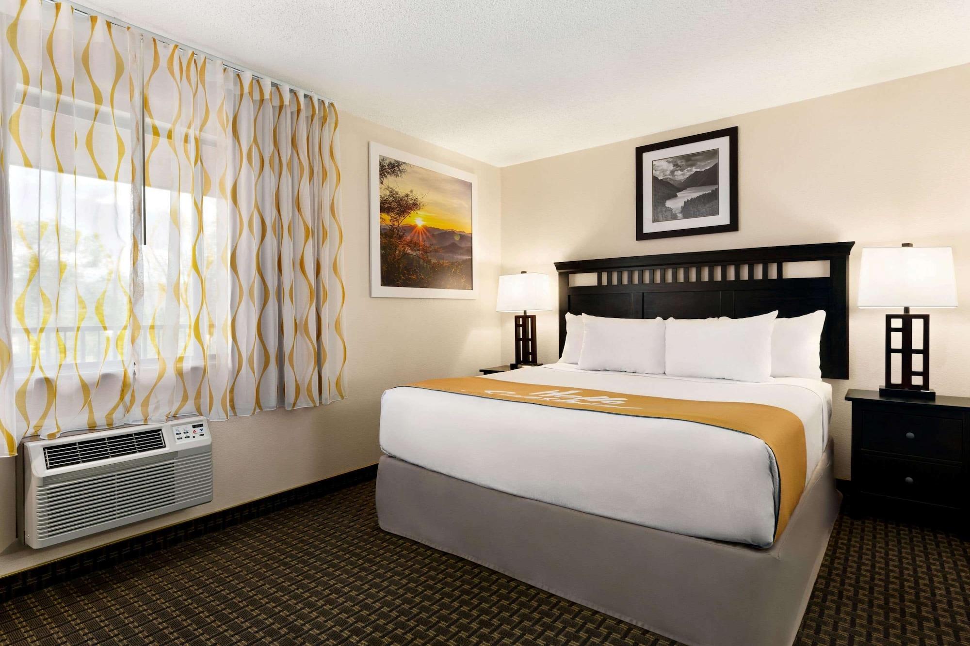 Days Inn By Wyndham Cortez Exteriér fotografie