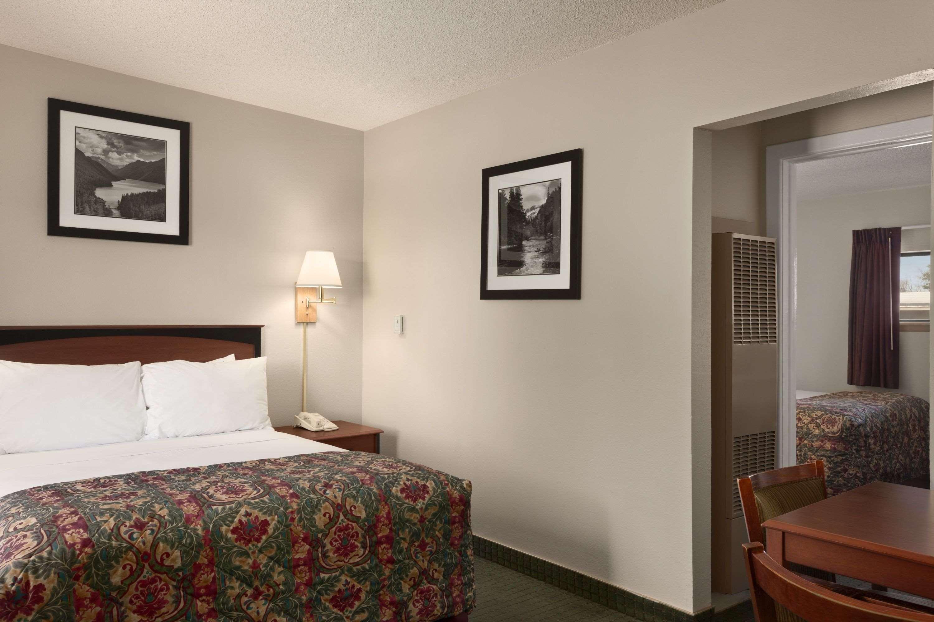 Days Inn By Wyndham Cortez Exteriér fotografie