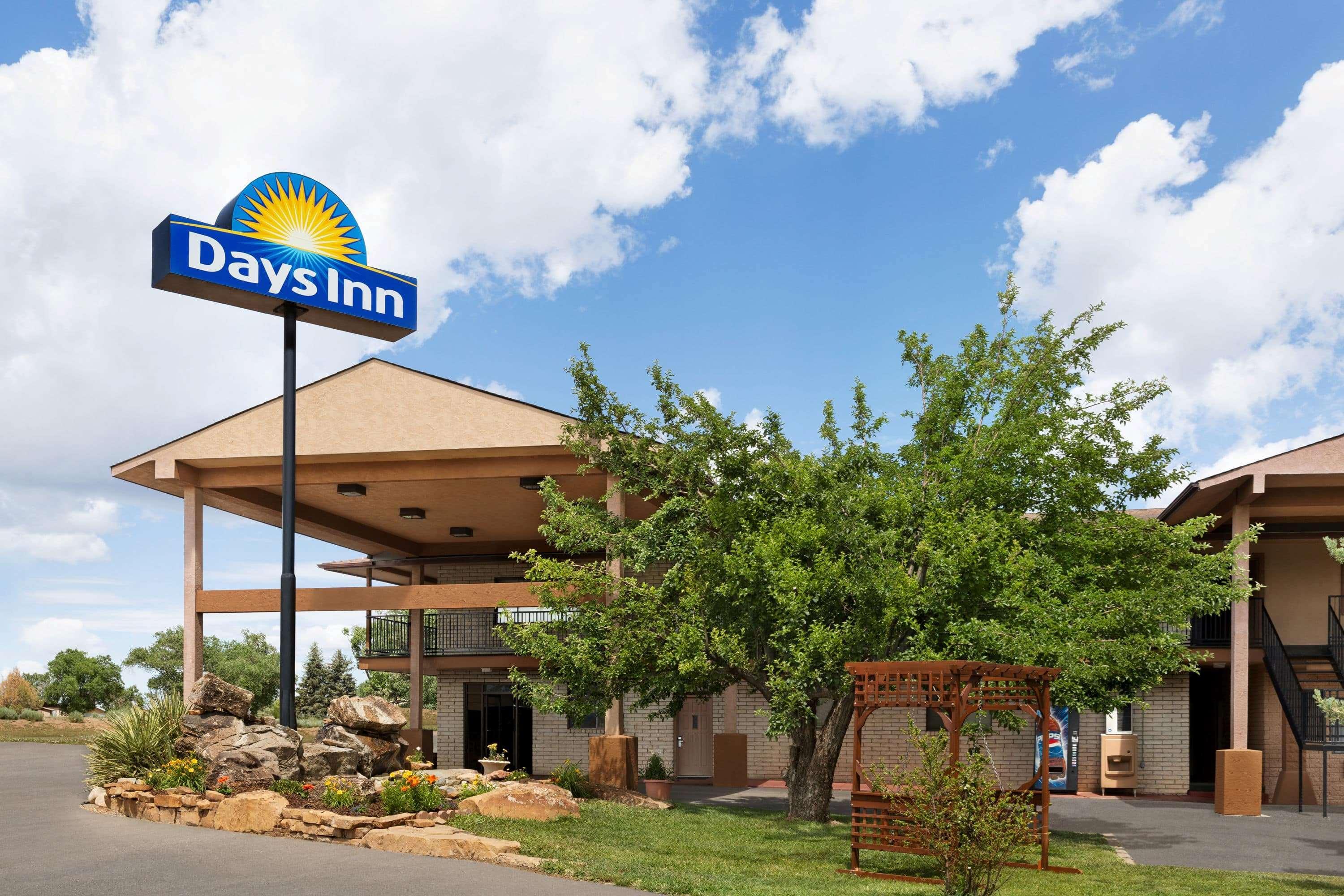 Days Inn By Wyndham Cortez Exteriér fotografie